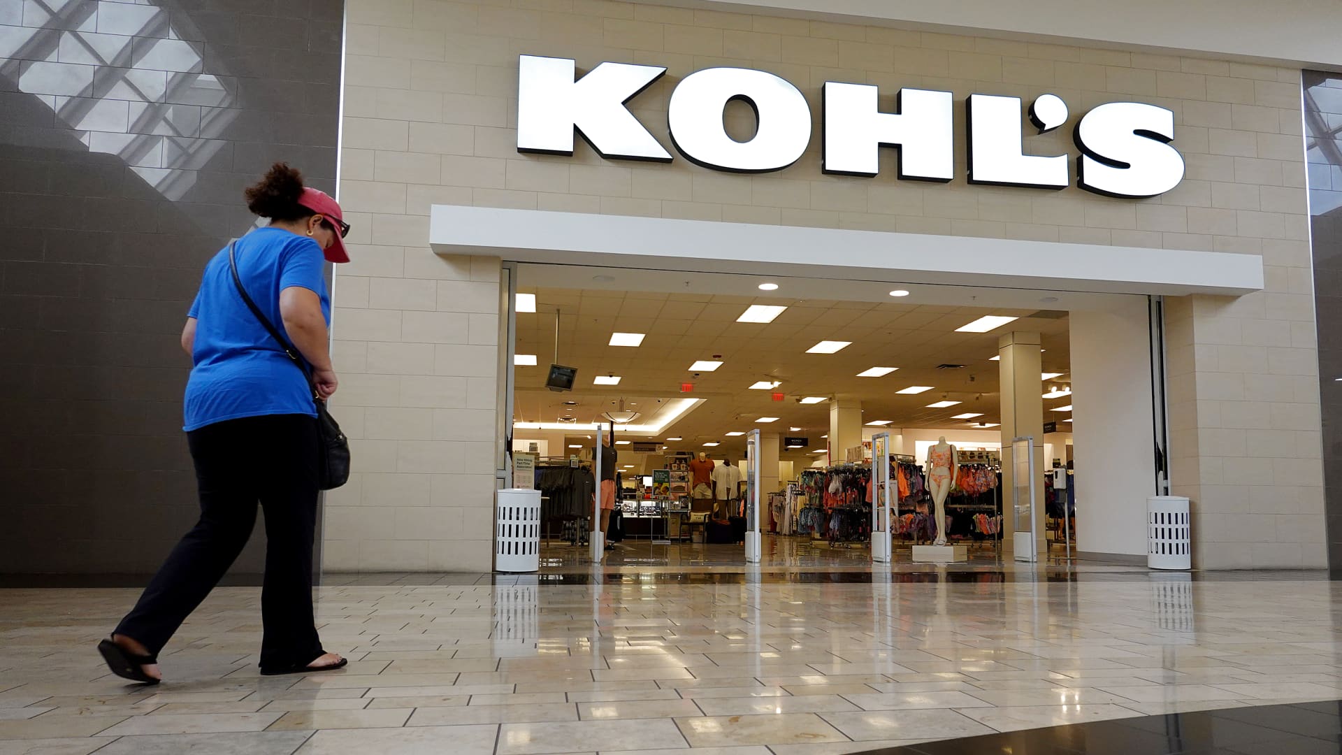 Kohl’s says its chief supply chain officer is leaving