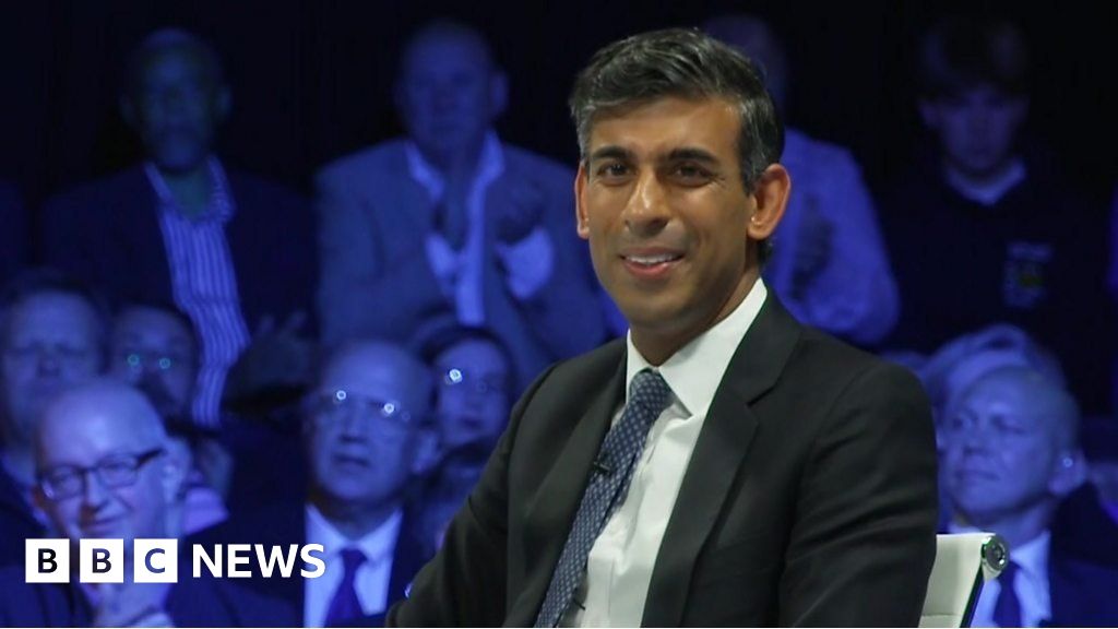 Rishi Sunak says he backs the return of grammar schools