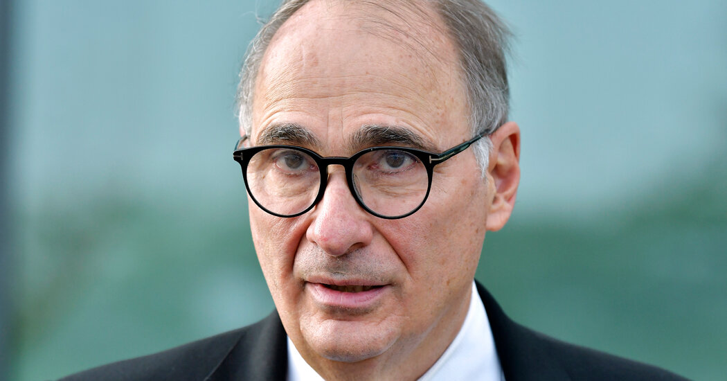 David Axelrod on Biden, Karl Rove and What He’d Ask Trump