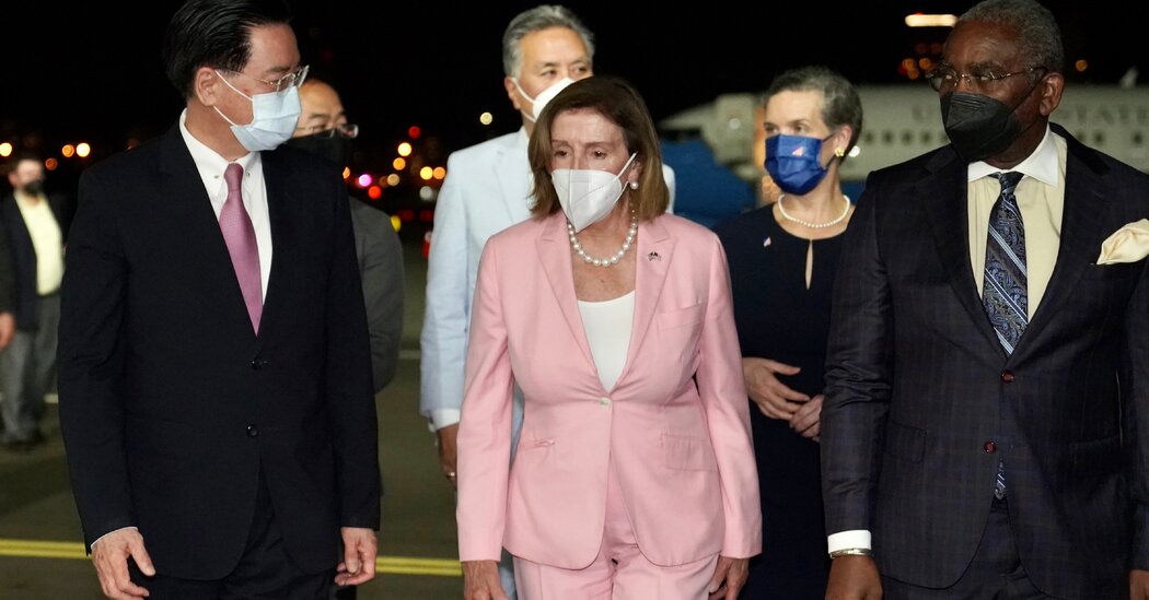 Nancy Pelosi Arrives in Taiwan, Drawing a Sharp Response From Beijing