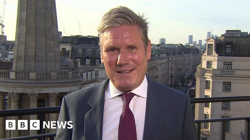 I’m not going to apologise for going on holiday – Keir Starmer