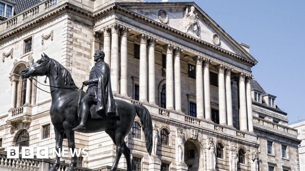 Bank of England steps in to calm markets