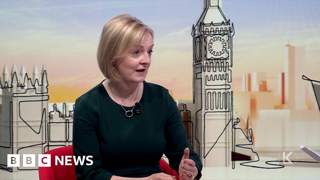 Liz Truss promises to act immediately on bills and energy supply