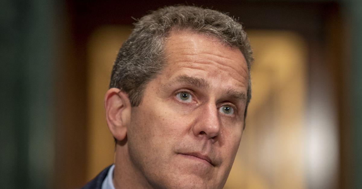 Crypto Oversight Should Resemble Traditional Bank Rules, Fed Official Says