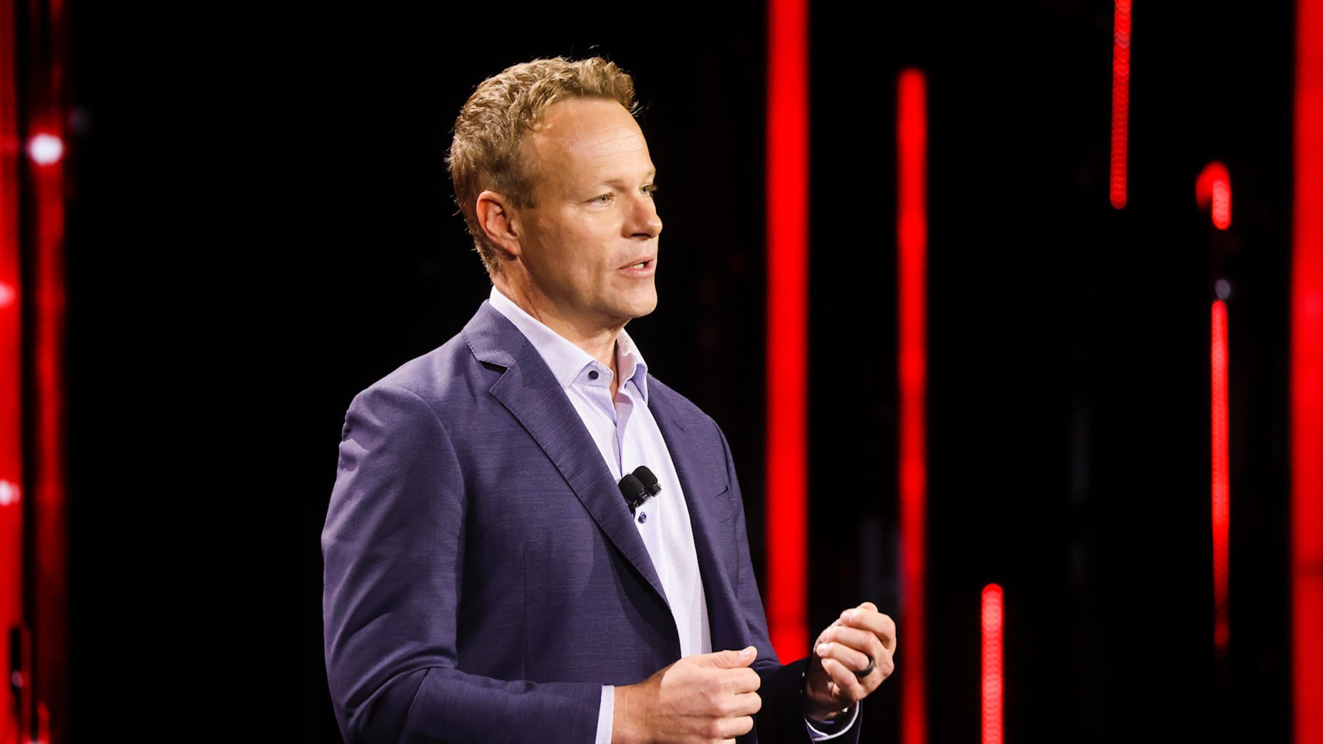 CNN job cuts coming as CEO Chris Licht concludes business review