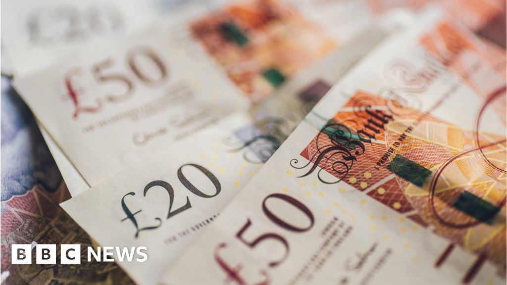 Tax U-turn lifts pound as borrowing costs fall