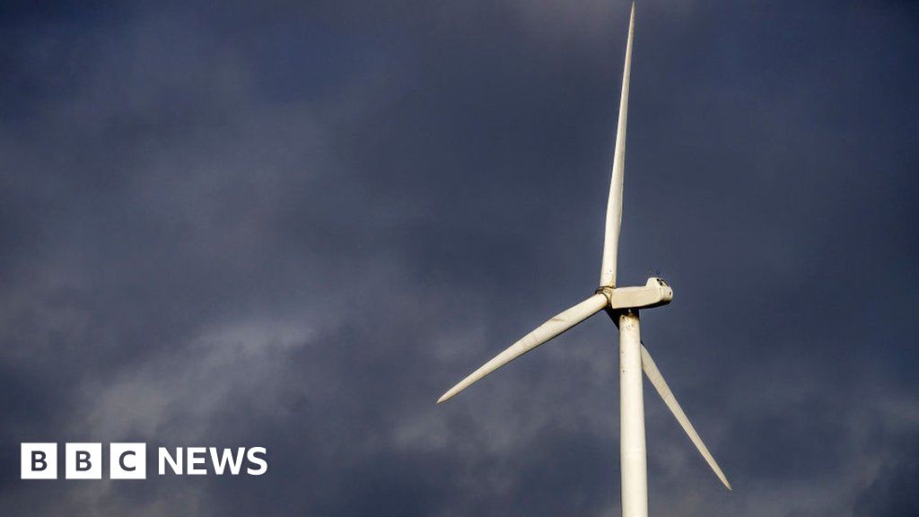 Government plans cap on renewable energy revenues
