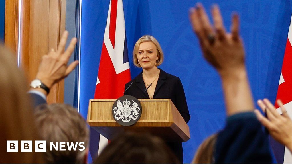 A dizzying 24 hours for UK politics… in under a minute