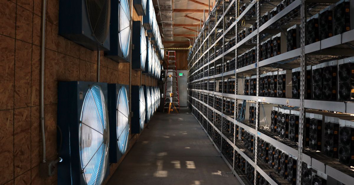 Block Subsidiary Spiral, Mining Tech Firm Braiins Spearhead Push for Bitcoin Mining Upgrades