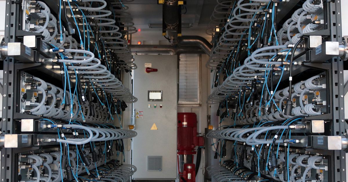 Bitcoin Mining: A Positive or Negative Indicator for the Future of Crypto?