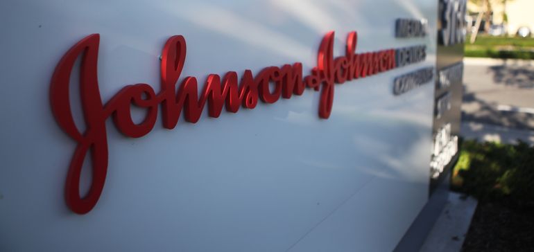 J&J touts rising procedure volumes, lowers full-year forecast on foreign-exchange concerns