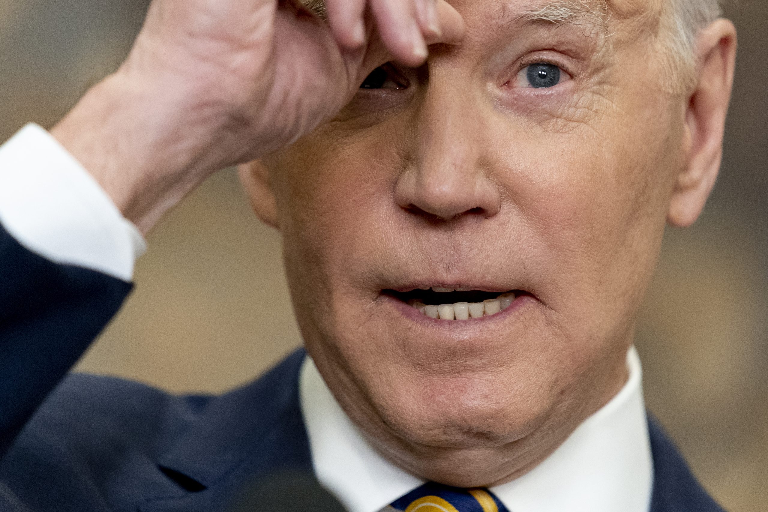 Biden administration to tap oil reserve again ahead of midterms