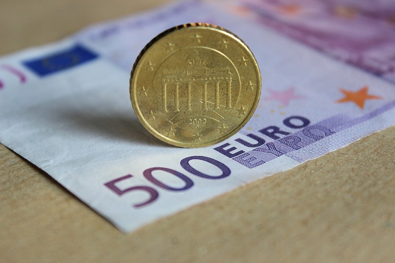 Can the 75 bps ECB Rate Hike Turn EUR/USD Bullish?