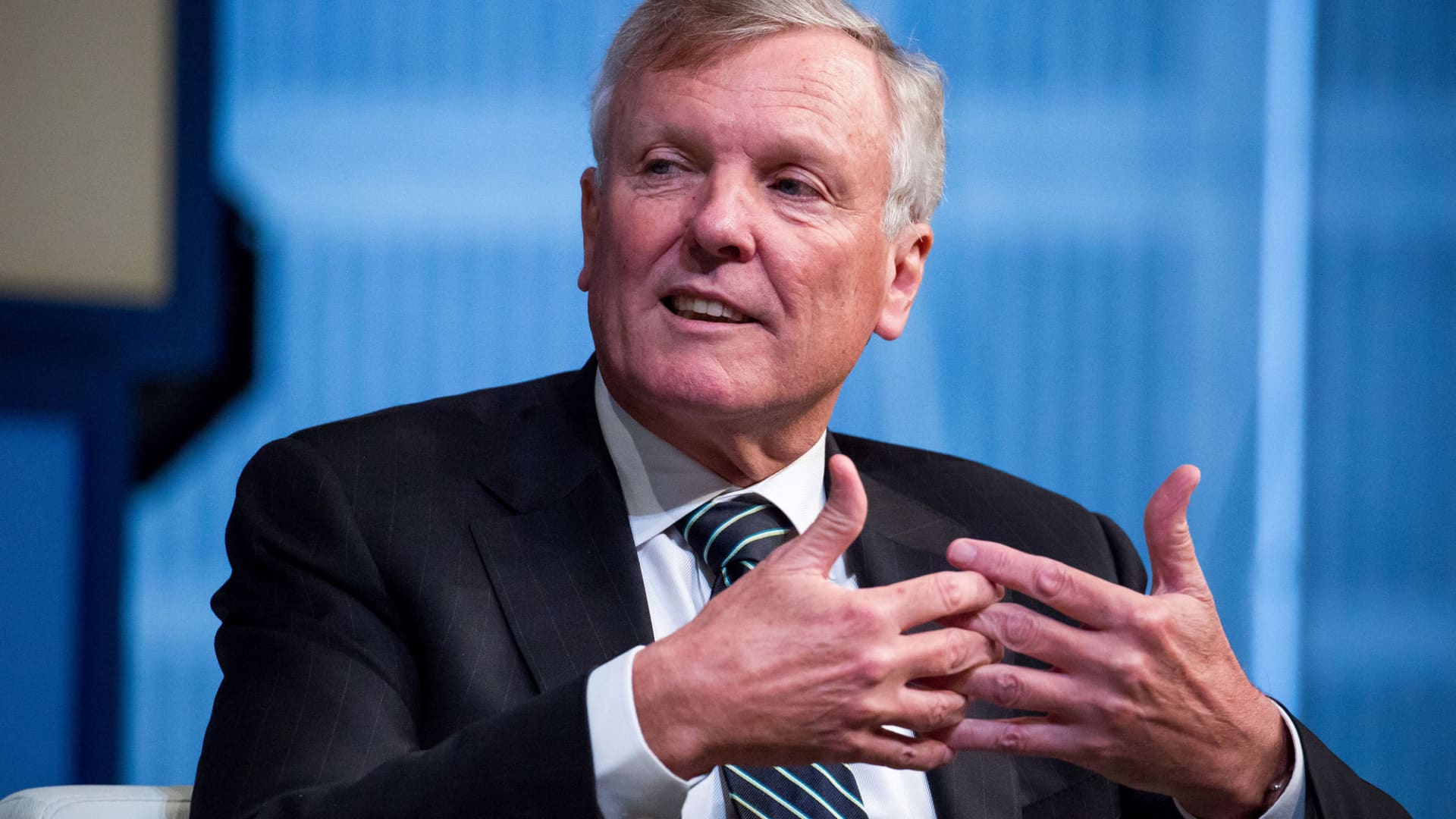 Charter CEO Tom Rutlege says ‘pain to come’ as TV gives way to streaming