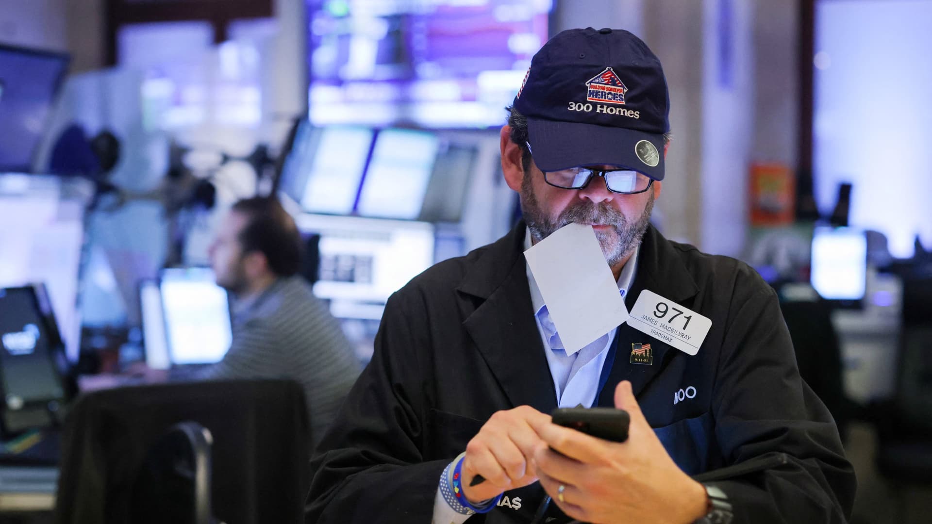 5 things to know before the stock market opens Monday, November 14
