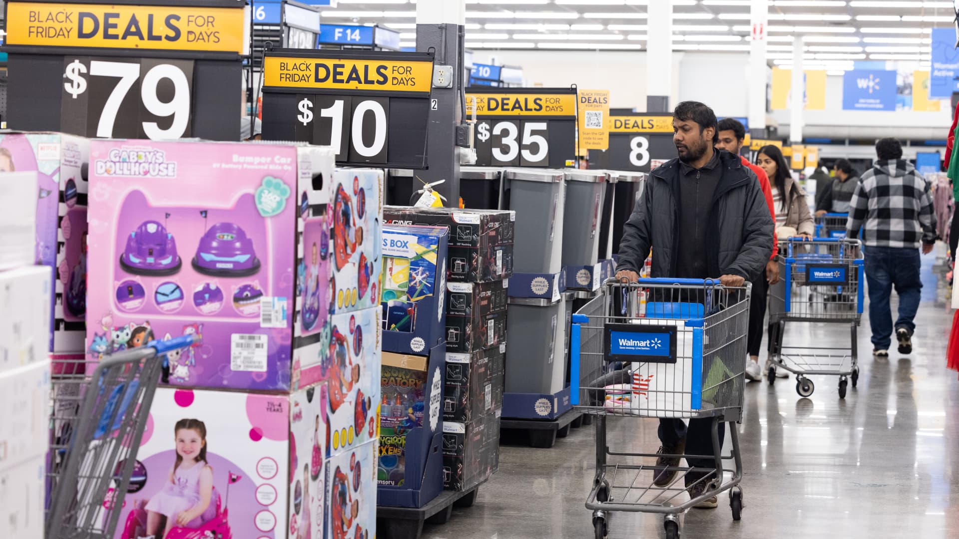 Walmart overtakes Amazon in shoppers’ search for bargains