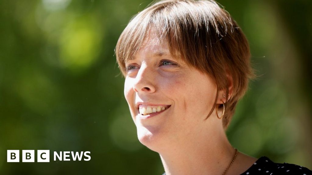 MP Jess Phillips praises Brummie accent