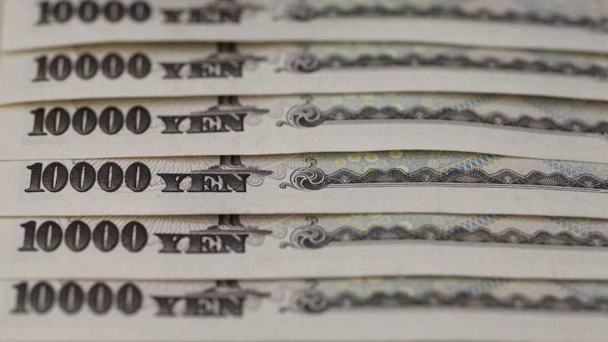 Japan held off from forex market intervention in Nov – ministry