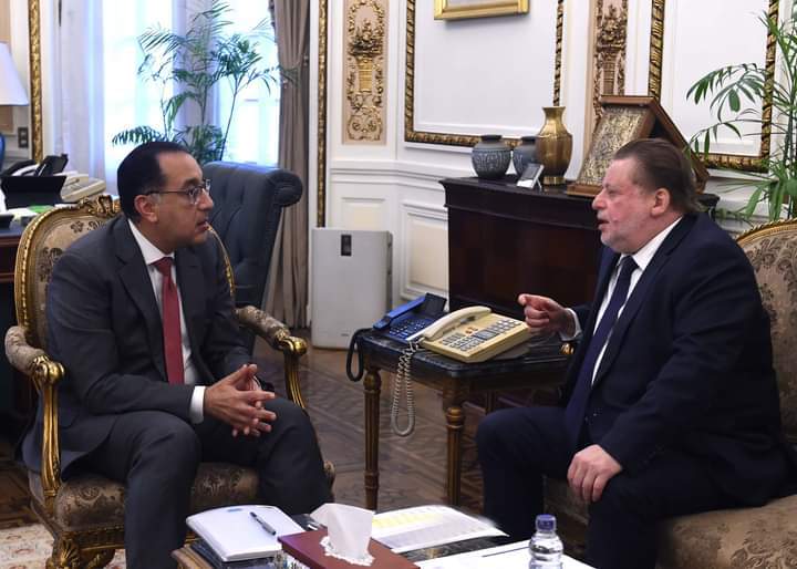 Egypt’s PM, CBE Governor follow up on necessary FX reserves for importing basic commodities
