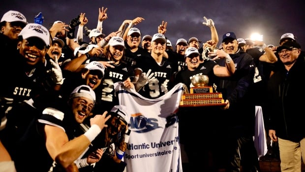 St. FX hopes to break decade-plus drought for AUS football teams