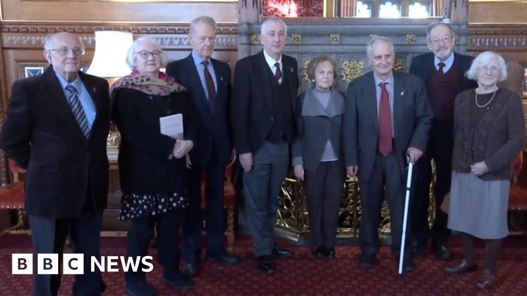 MPs mark 80 years of solidarity with Holocaust survivors