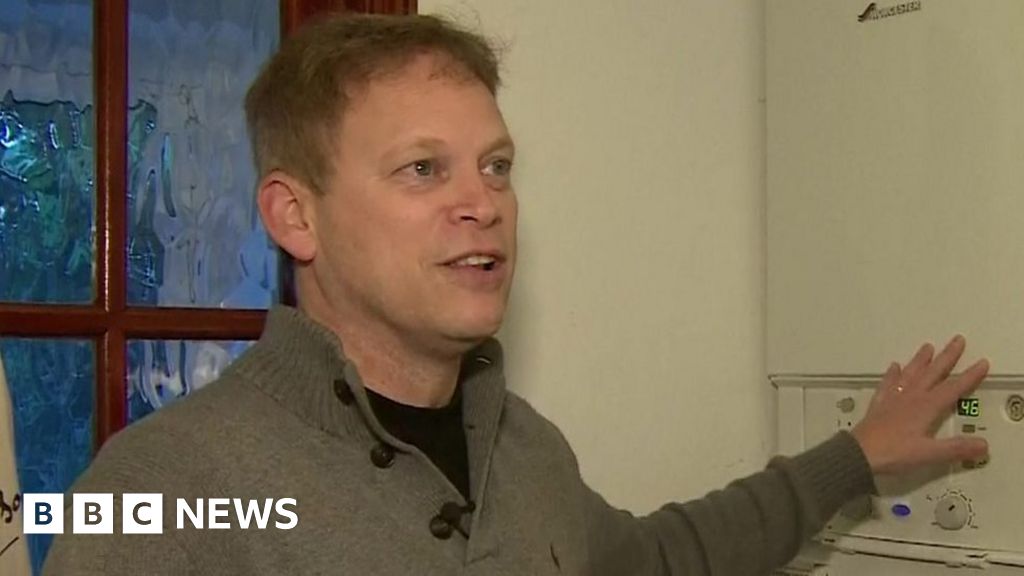 House bills: Grant Shapps shares energy saving tips from inside his house