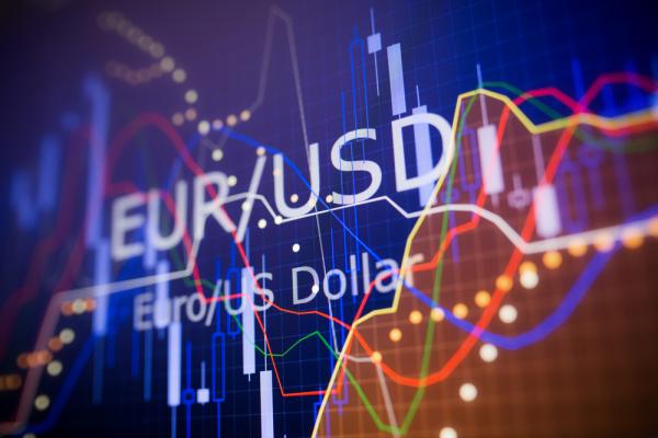 EUR/USD climbs to highest in over 5 months ahead of crucial NFP report By Investing.com