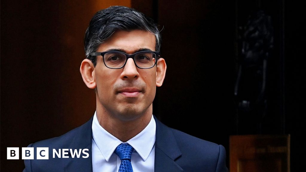 Clouds gather for Rishi Sunak as cabinet meets at away day