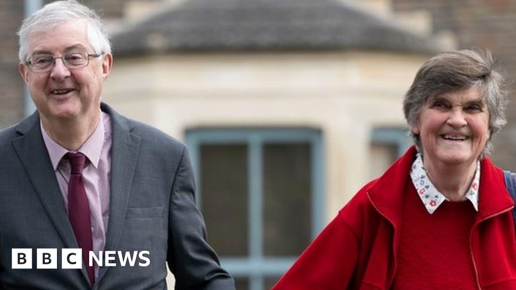 Wales FM Mark Drakeford's wife dies suddenly