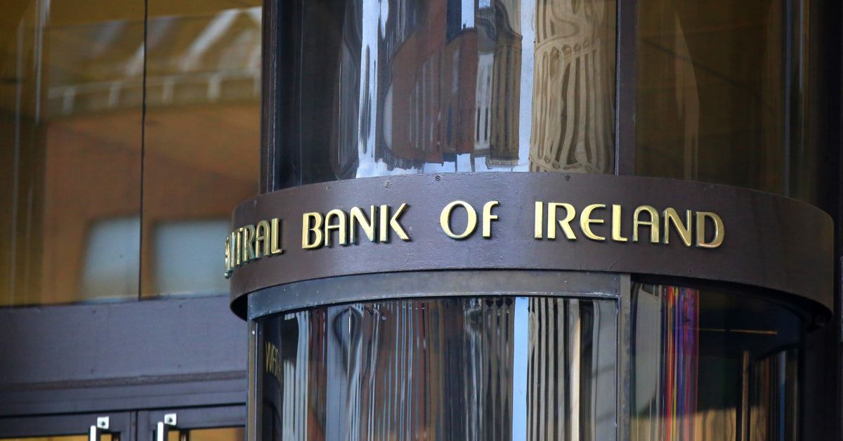 Irish Central Bank Chief Calls for Ban on Crypto Advertising: Bloomberg