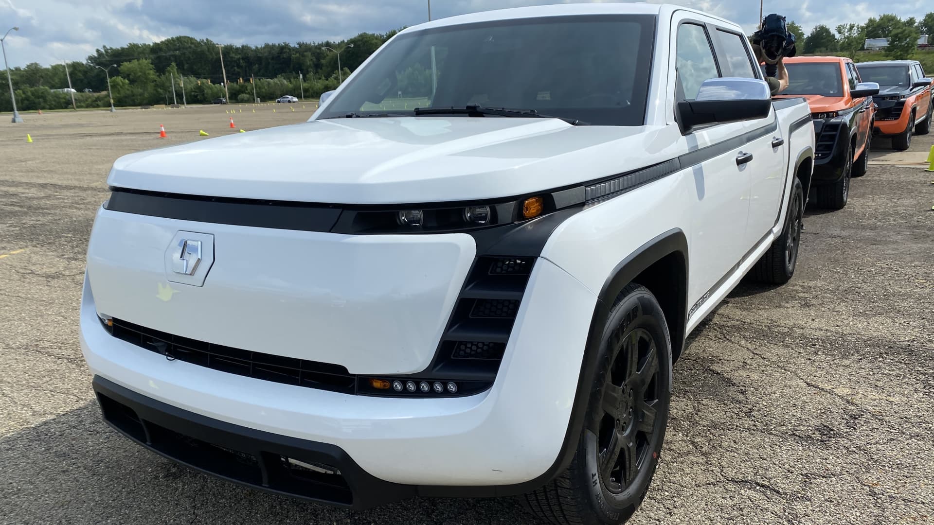 Lordstown halts production of EV Endurance trucks to fix issues