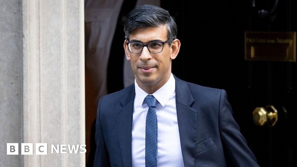 Sunak reshuffle: PM expected to reshape government departments
