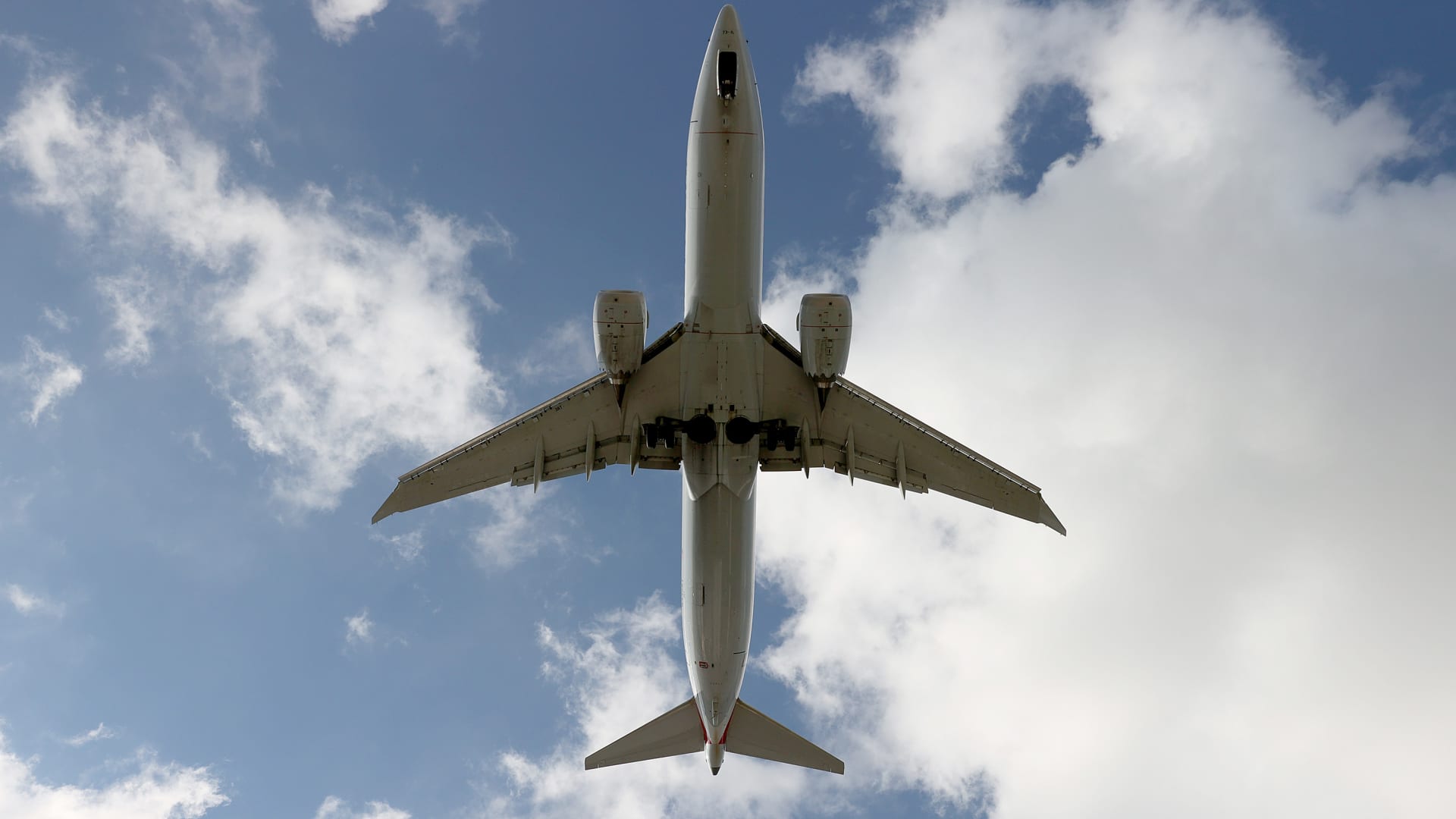 FAA clears Boeing 787 Dreamliner deliveries after weekslong pause
