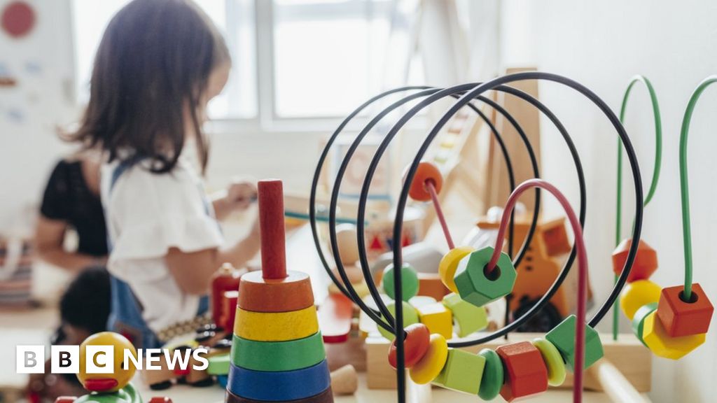 Families won't miss out on expanded free childcare despite delays, says minister