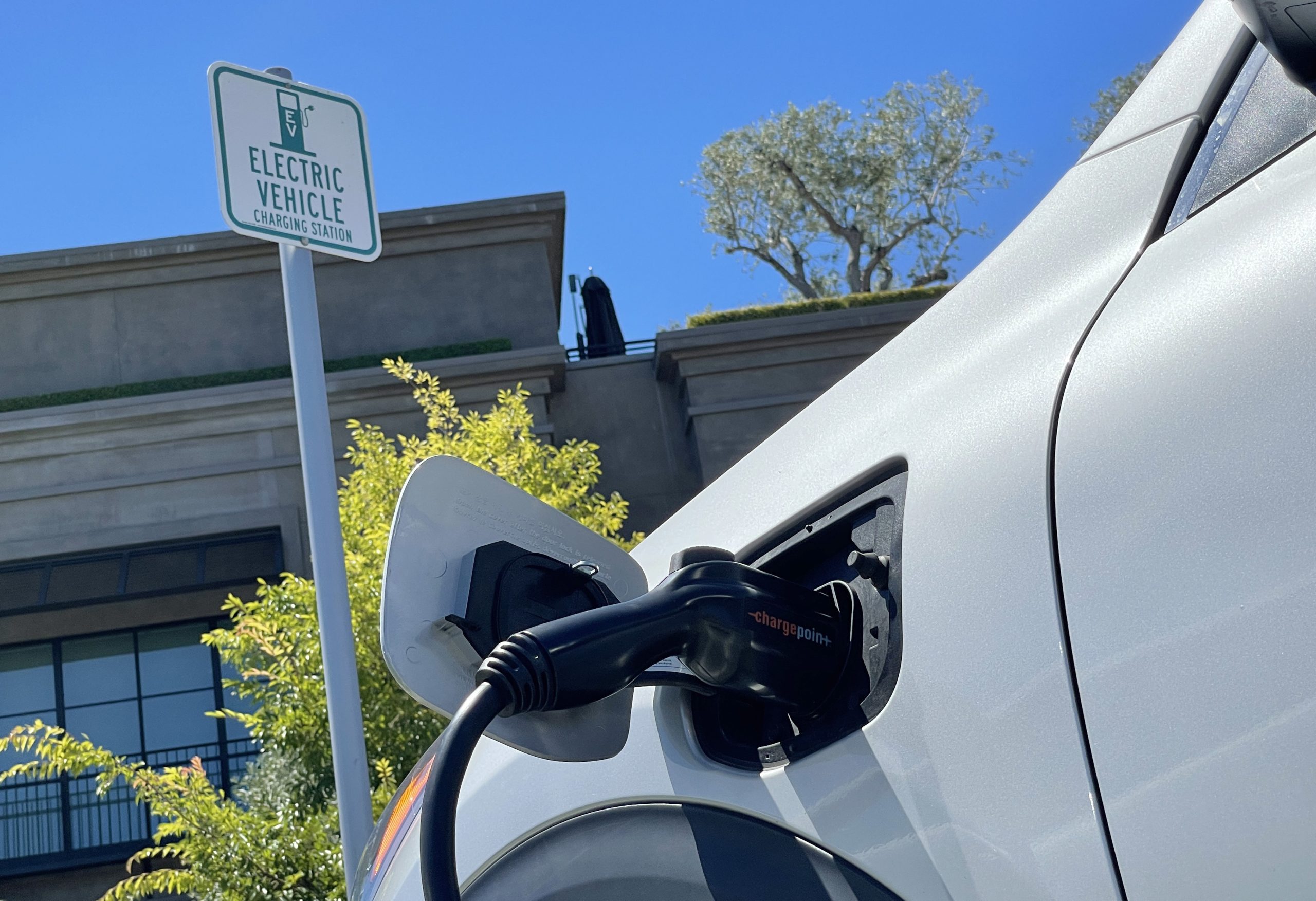 Treasury guidance on electric vehicle tax credit due next week