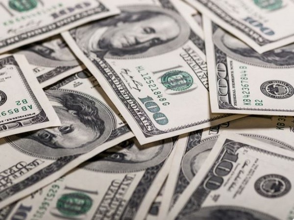 SBP forex reserves sink to a month’s worth of import cover