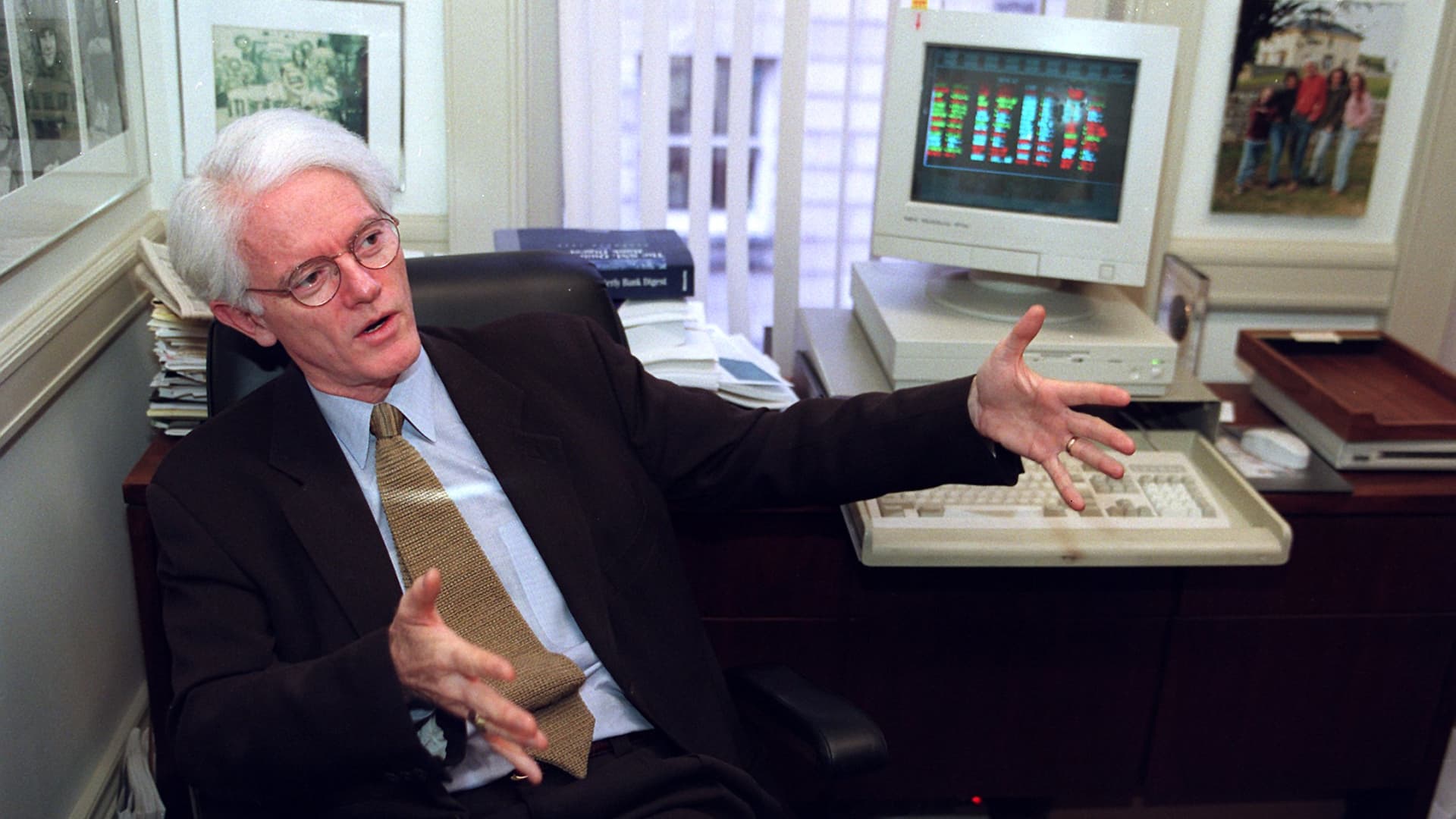 Investing legend Peter Lynch on the investments he regrets not making in recent years