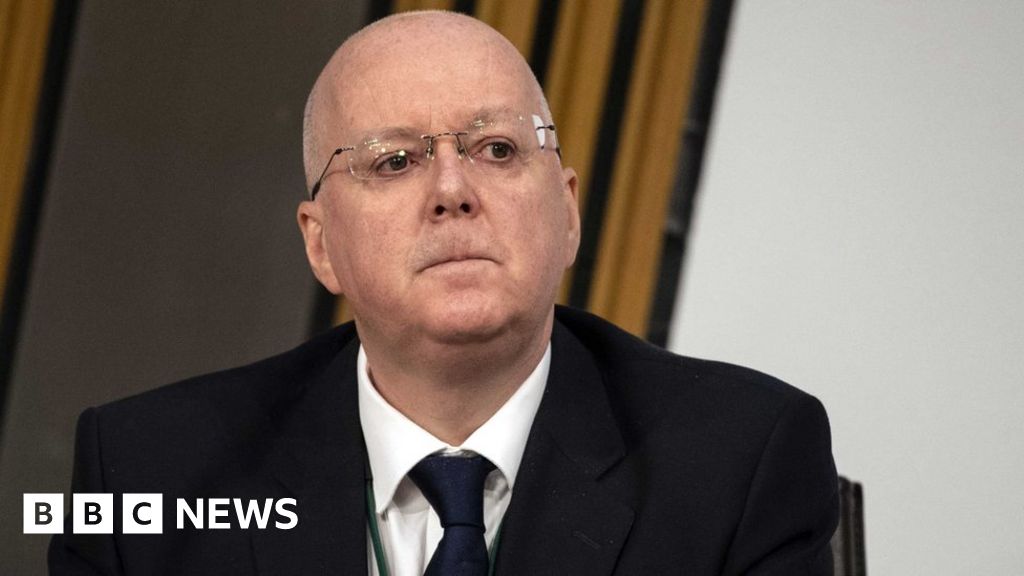 Ex-SNP chief 'innocent until proven guilty' – Yousaf
