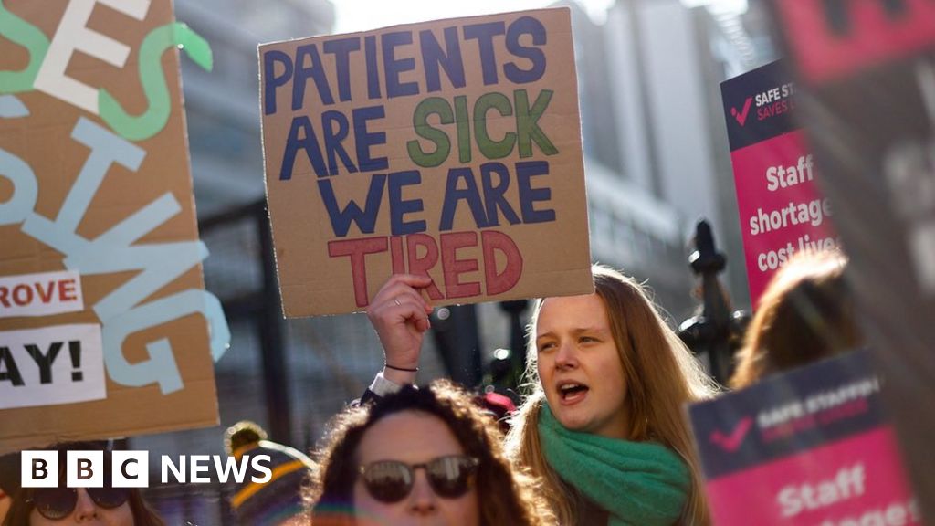 Ministers start legal move to cut nurse strike short