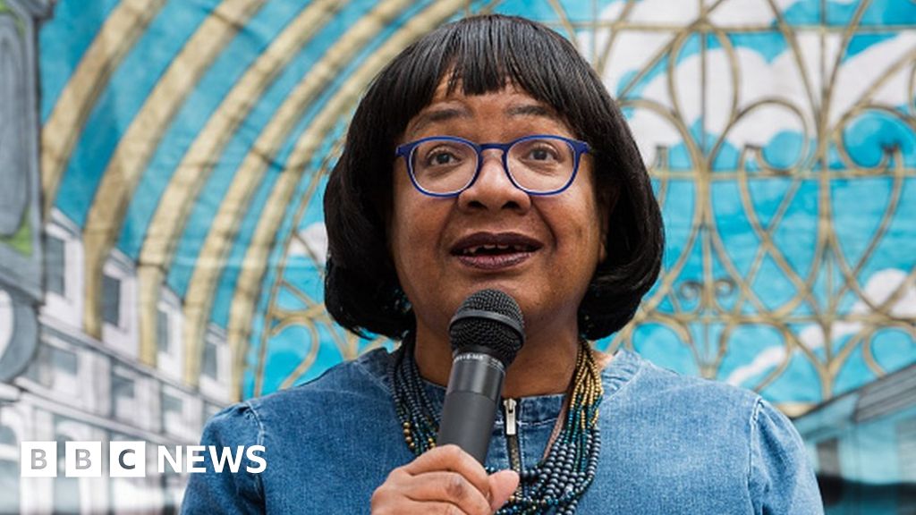 Diane Abbott's comments were antisemitic, Labour leader says