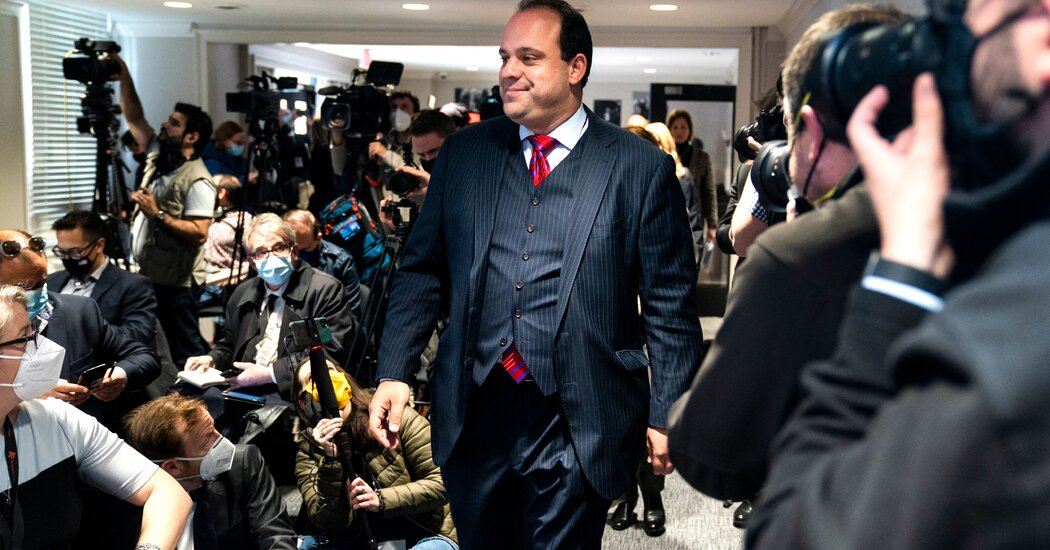 Boris Epshteyn, Trump Legal Adviser, Is to Be Interviewed by Special Counsel