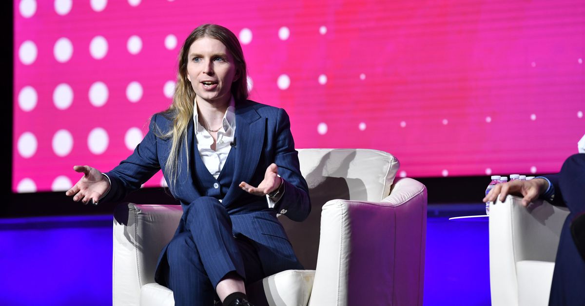 Chelsea Manning: 'I'm Trying to Put the Cryptography Back in Crypto' Chelsea Manning: 'I'm Trying to Put the Cryptography Back in Crypto'