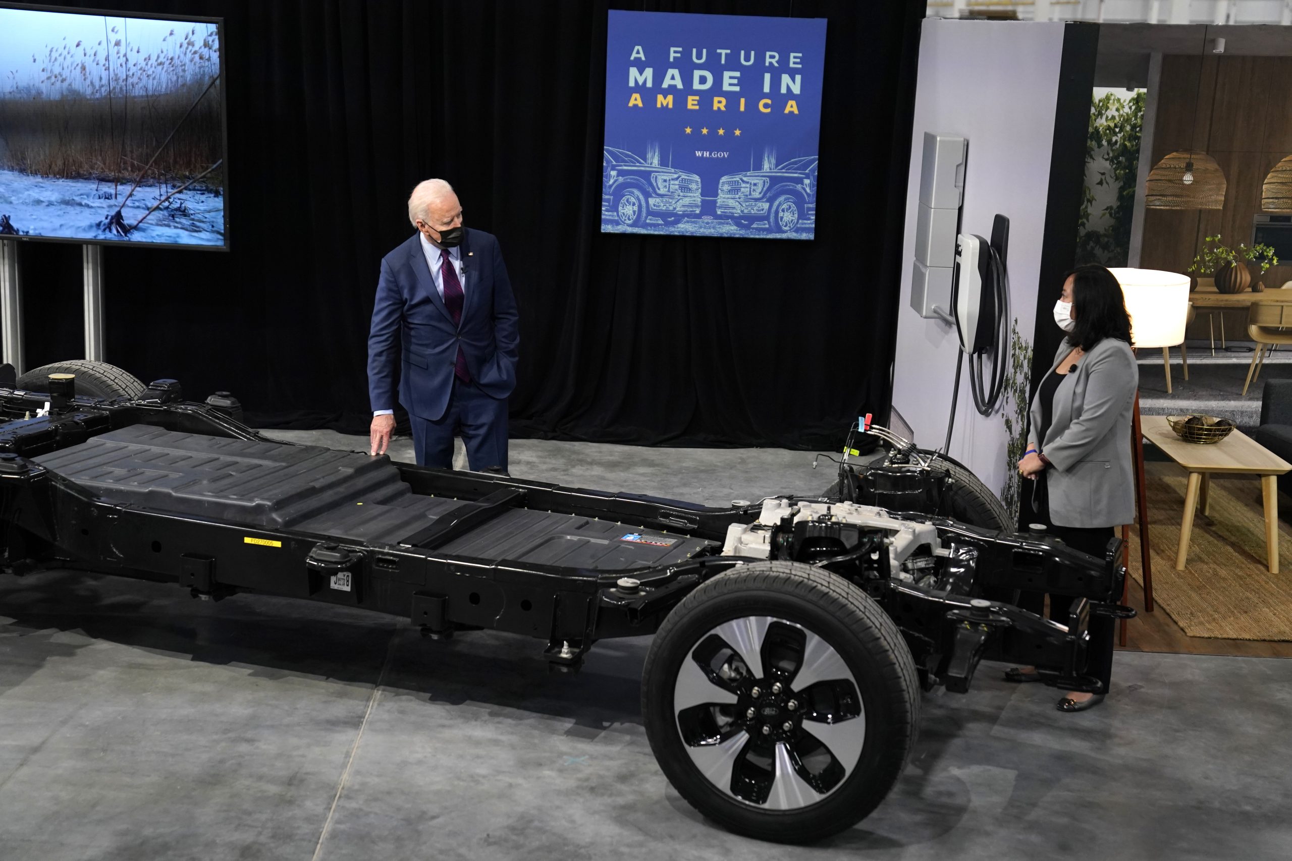 Biden makes huge push for electric vehicles. Is America ready?