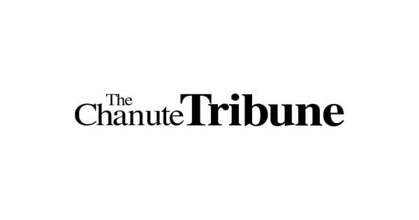 CHS foreign exchange student soaks up prom experience – Chanute Tribune