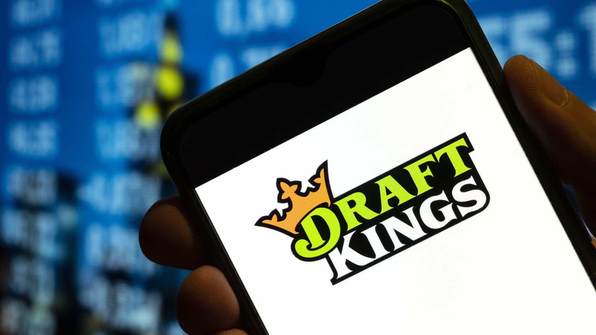 Teen charged with hacking DraftKings, said ‘fraud is fun’
