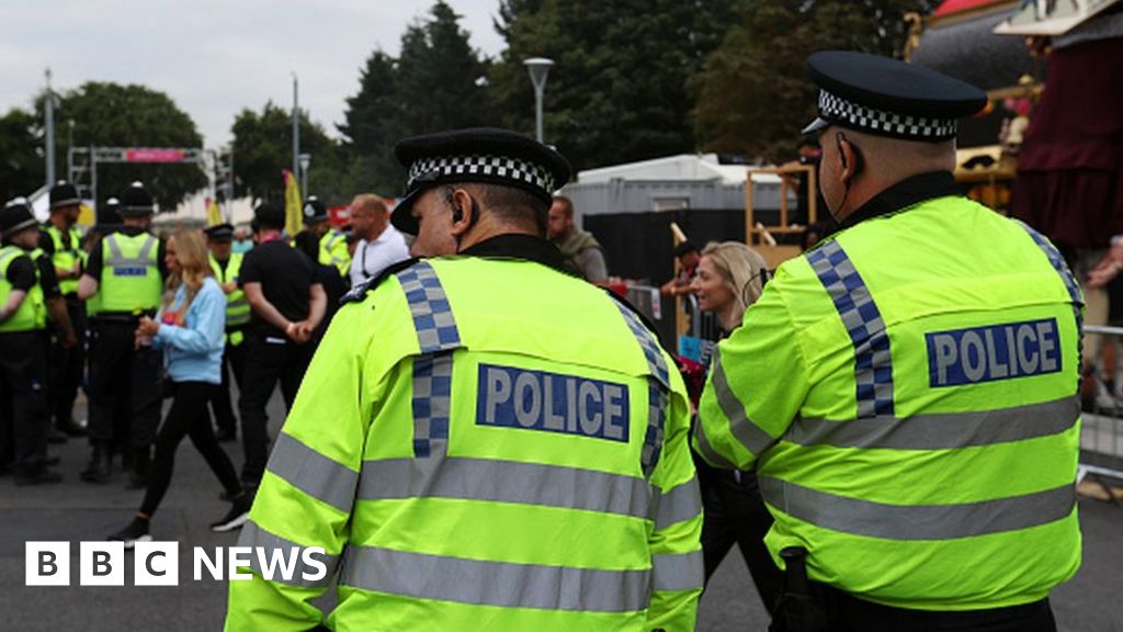 Power struggle over who should watch over police in England and Wales