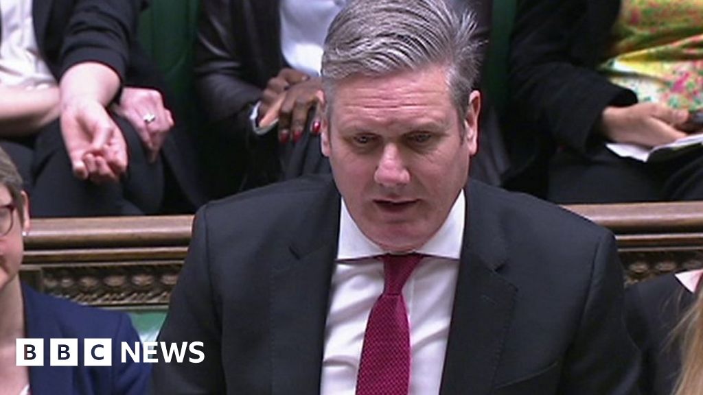 PMQs: Sunak and Starmer clash on rising mortgage rates