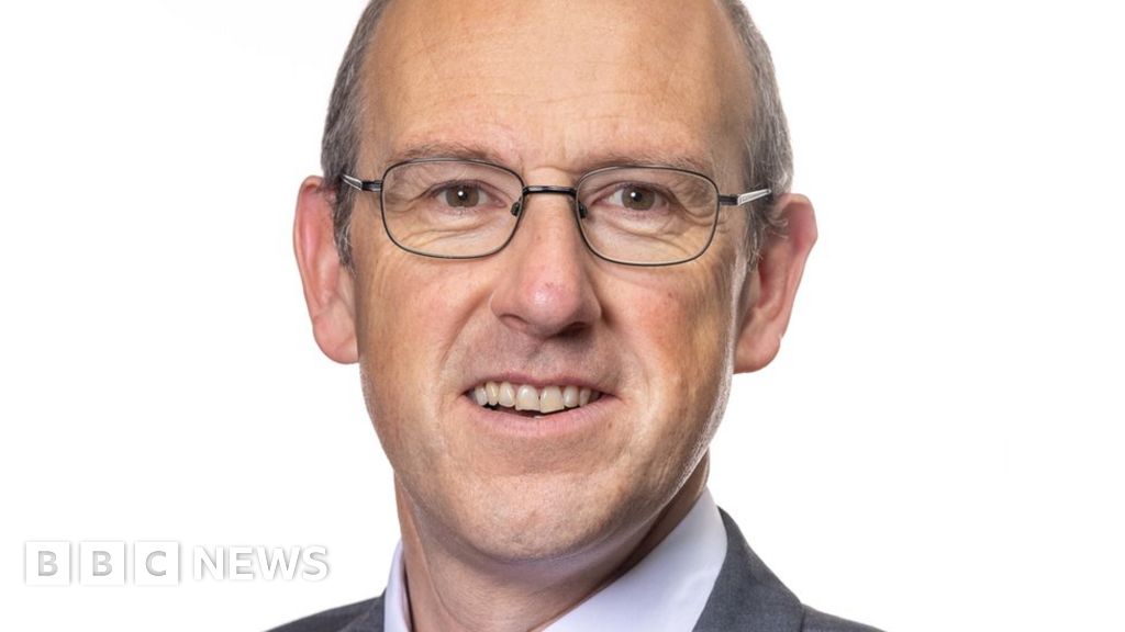 Plaid Cymru: Llyr Gruffydd is interim leader after Price quits