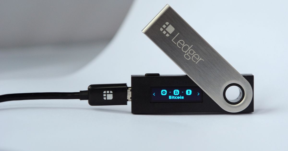 Crypto Wallet Maker Ledger Continues to Defend Recovery System, Vexes Crypto Twitter