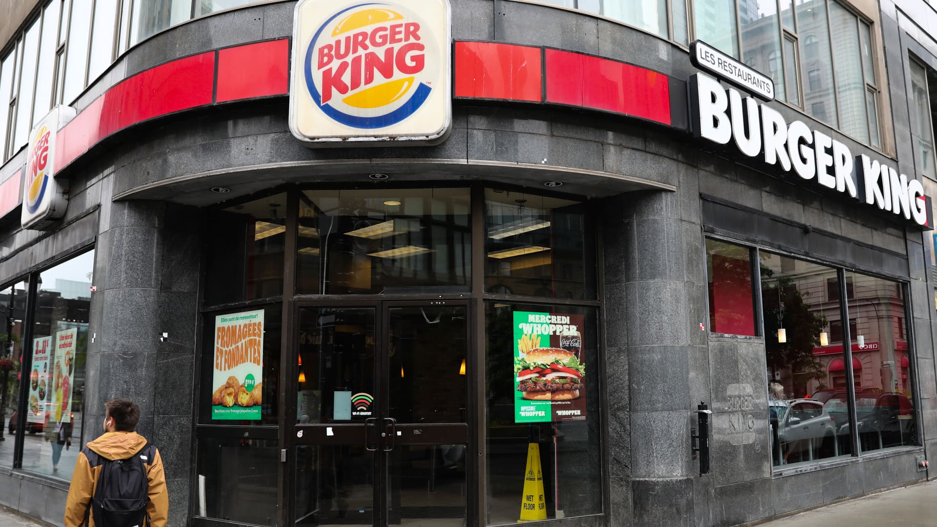 Burger King-parent says turnaround is improving franchisee profits